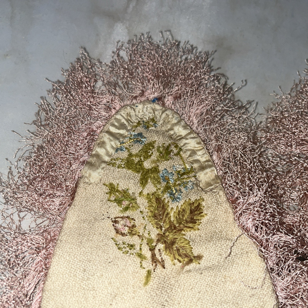 Antique Embroidered Fringed Embroidered Victorian Dress Pockets - Picture 6 of 6
